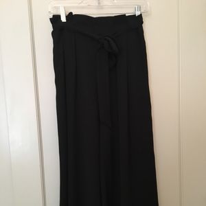 Black silk/polyester paper-bag style crop pants